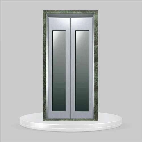 SS center open doors